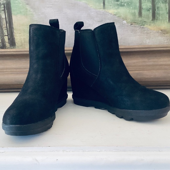 Serra Black Suede Platform Ankle Booties Women’s size 7 City Mod Stylish Career - Picture 12 of 14